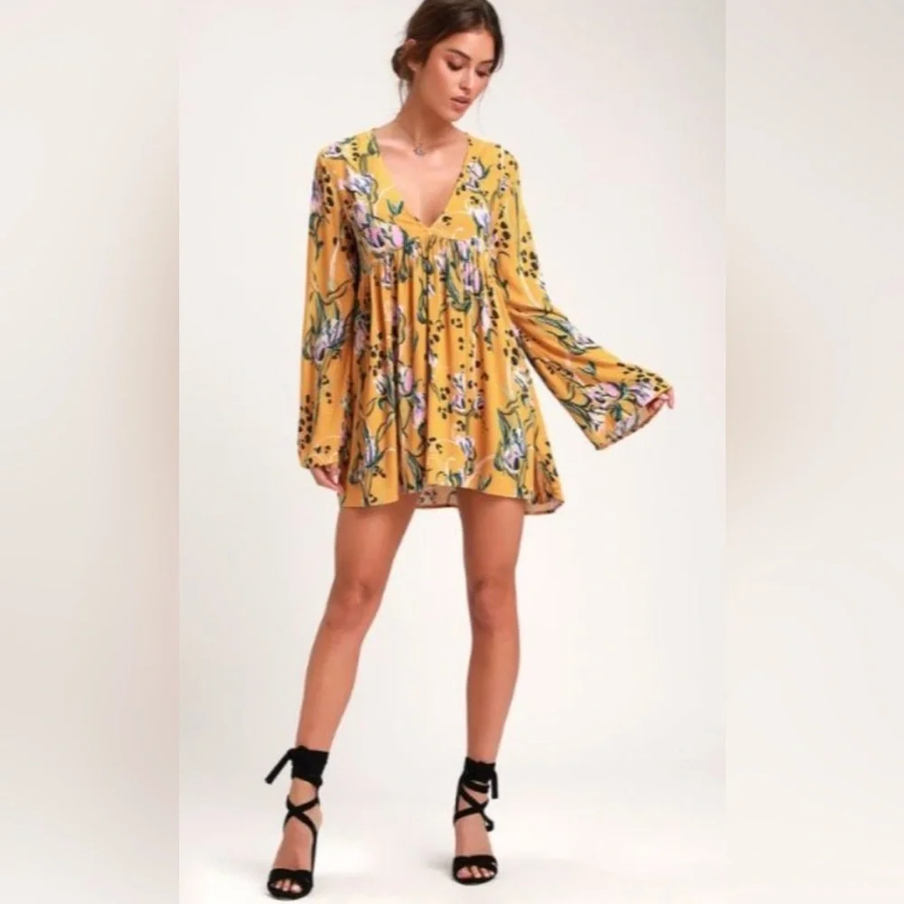 FREE PEOPLE Bella Floral Print Tunic XS Yellow Boho Babydoll Long Sleeve Top